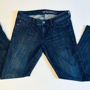 Gap Real Straight Jean Size 8